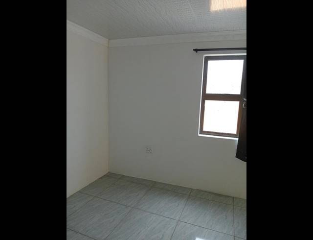 1 BEDROOM PROPERTY TO RENT IN RUYTERWACHT